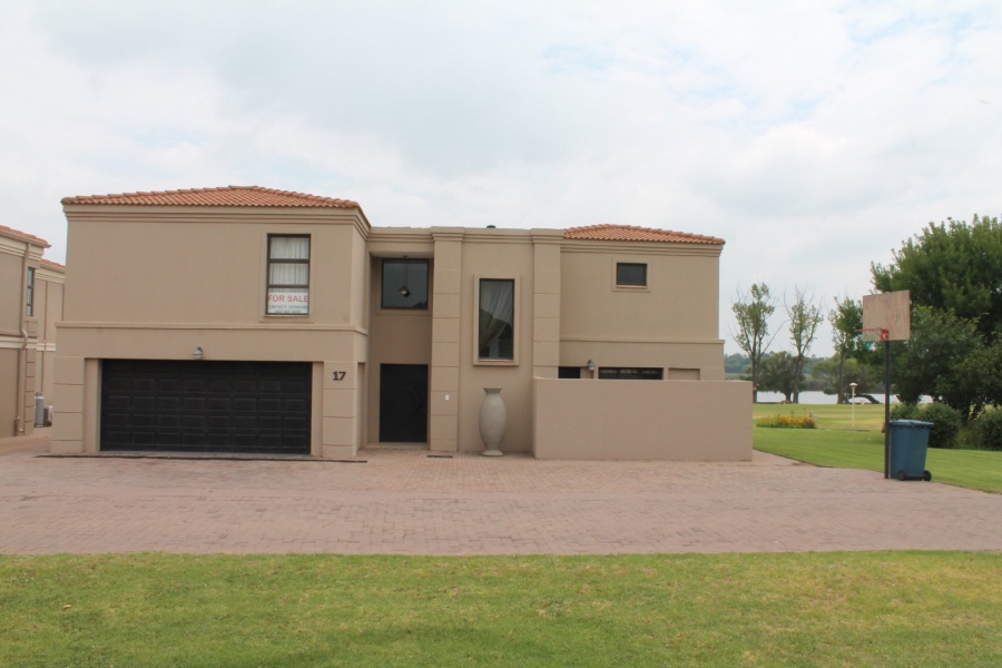 5 Bedroom Property for Sale in Sasolburg Free State